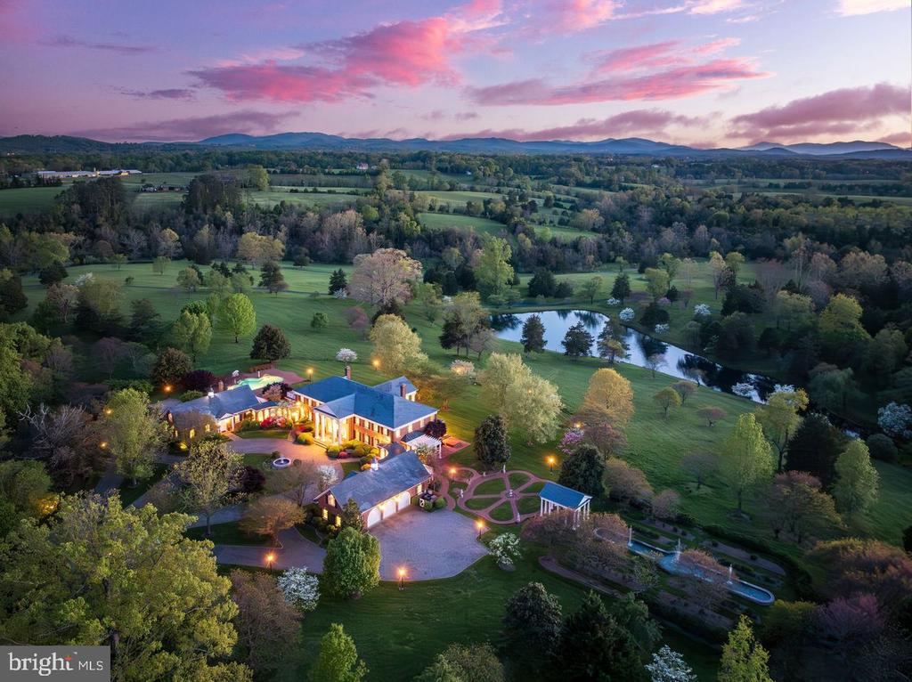 Woodlands Rd, Charlottesville, VA 22901