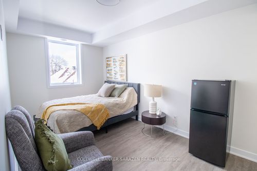 203-994 Bronson Avenue, Dows Lake - Civic Hospital and Area, ON, K1S4H1 | Card Image