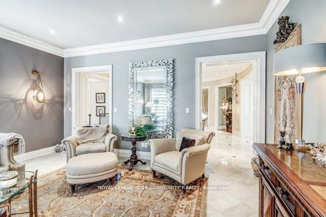 90 Callaway Crt, House other with 5 bedrooms, 6 bathrooms and 9 parking in Thornhill ON | Image 11