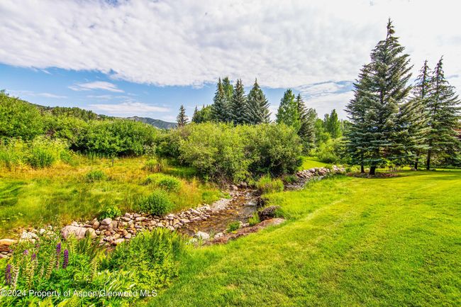 63 - 115 Harleston Grn, Townhouse with 2 bedrooms, 3 bathrooms and 1 parking in Snowmass Village CO | Image 22