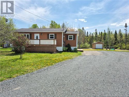 1300 Currie St, Bathurst, NB, E2A6J6 | Card Image