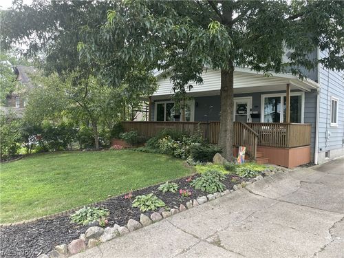 2562 3rd St, Cuyahoga Falls, OH, 44221-2736 | Card Image