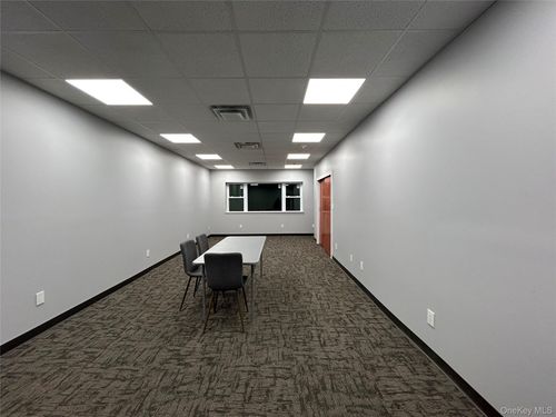 ste-207-5 Sunrise Plz, Valley Stream, NY, 11580-6130 | Card Image