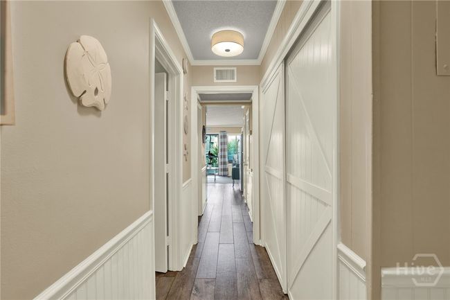 Entrance | Image 20