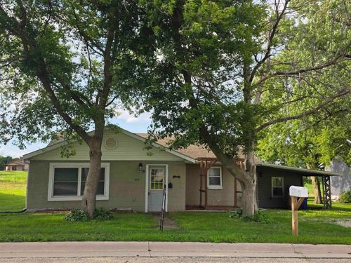 255 E Monroe St, Winthrop, IA, 50682-9777 | Card Image