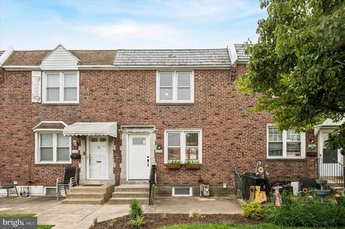 1074 Cedarwood Rd, GLENOLDEN, PA, 19036-1535 | Card Image