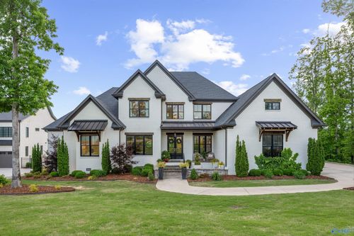 27 Watson Grand Way Se, Owens Cross Roads, AL, 35763-5509 | Card Image