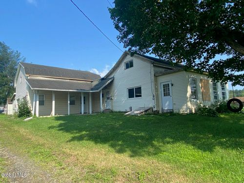 97 N Main St, Mayfield, NY, 12117-4018 | Card Image
