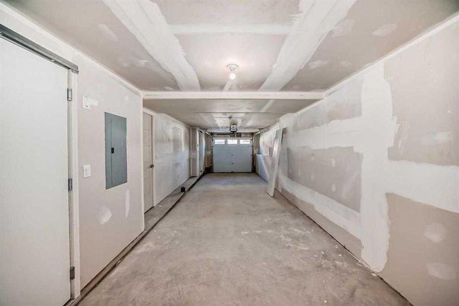 330 Sage Hill Cir Nw, Townhouse with 3 bedrooms, 2 bathrooms and 3 parking in Calgary AB | Image 25
