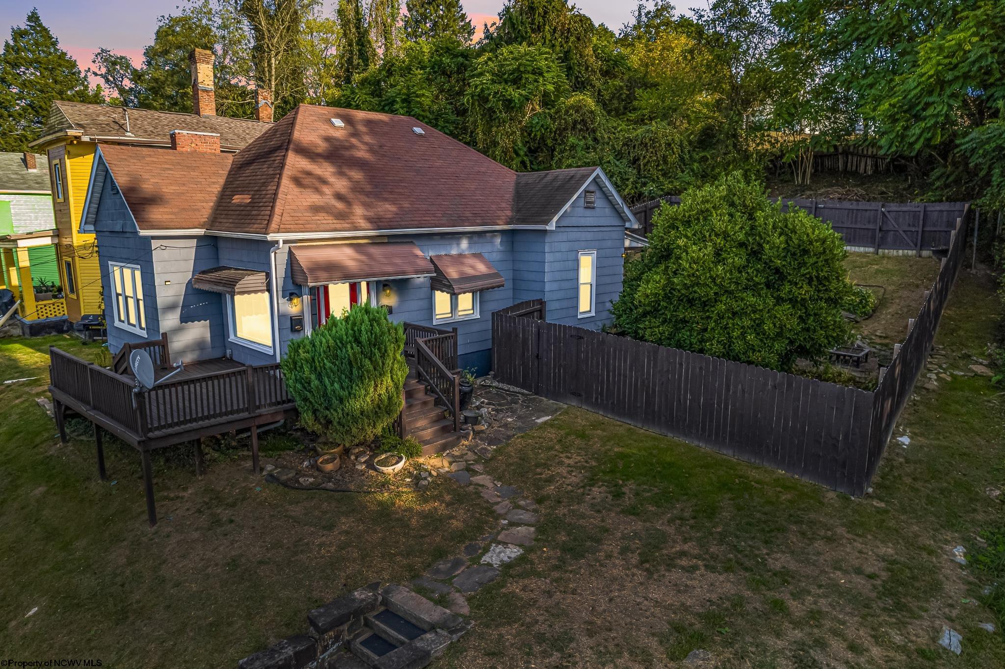 Chicago St, Fairmont, WV 26554