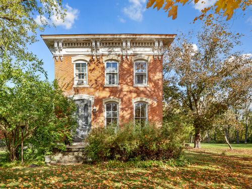 622 Telegraph St, Marengo, IL, 60152-3202 | Card Image