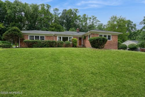 68 Iler Dr, Middletown, NJ, 07748-3323 | Card Image