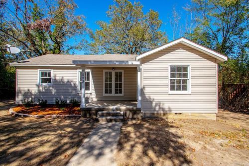 1003 W Lee Ave, Sherwood, AR, 72120-9325 | Card Image
