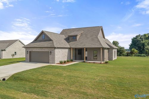 220 Spry Way, Killen, AL, 35645 | Card Image