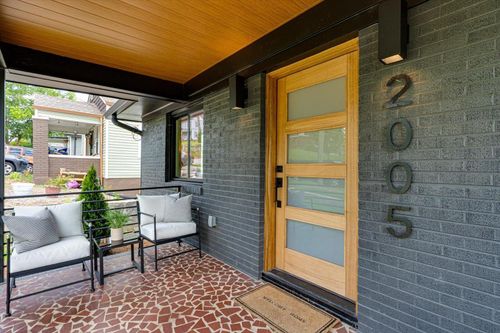 2005 Vine St, Chattanooga, TN, 37404-2646 | Card Image