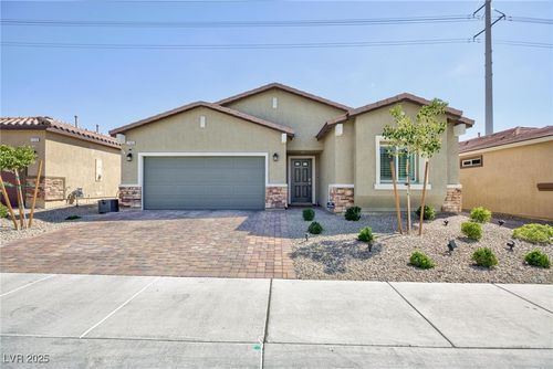 7166 Liberty Landing St, Las Vegas, NV, 89166-6068 | Card Image