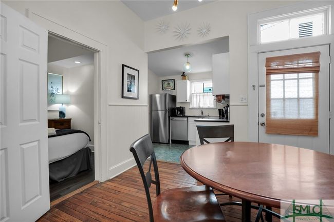 621 E Broad St, House other with 2 bedrooms, 1 bathrooms and null parking in Savannah GA | Image 15