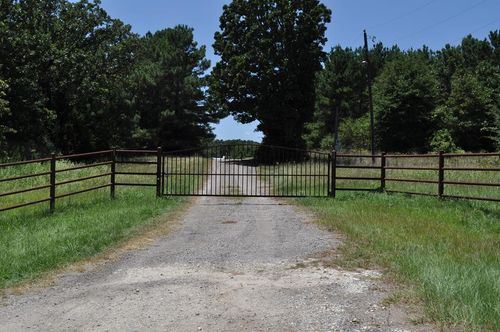 1722 An. County Road 432, Palestine, TX, 75803 | Card Image
