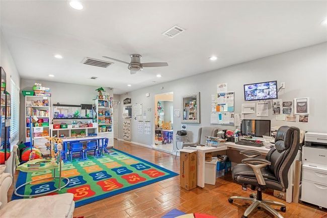 5302 Treaschwig Rd, Home with 4 bedrooms, 3 bathrooms and null parking in Spring TX | Image 10