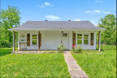 3969 Cumberland City Rd, Indian Mound, TN, 37079-9420 | Card Image