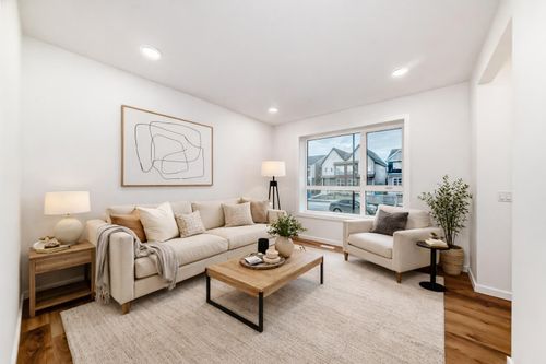 43 Blue Heron Parade Se, Calgary, AB, T3S0W7 | Card Image