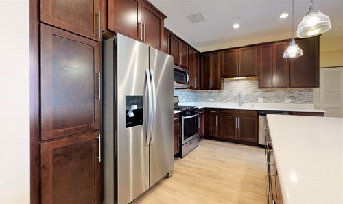 apt-210-4758 Laramie Ave, Chicago, IL, 60630-4934 | Card Image