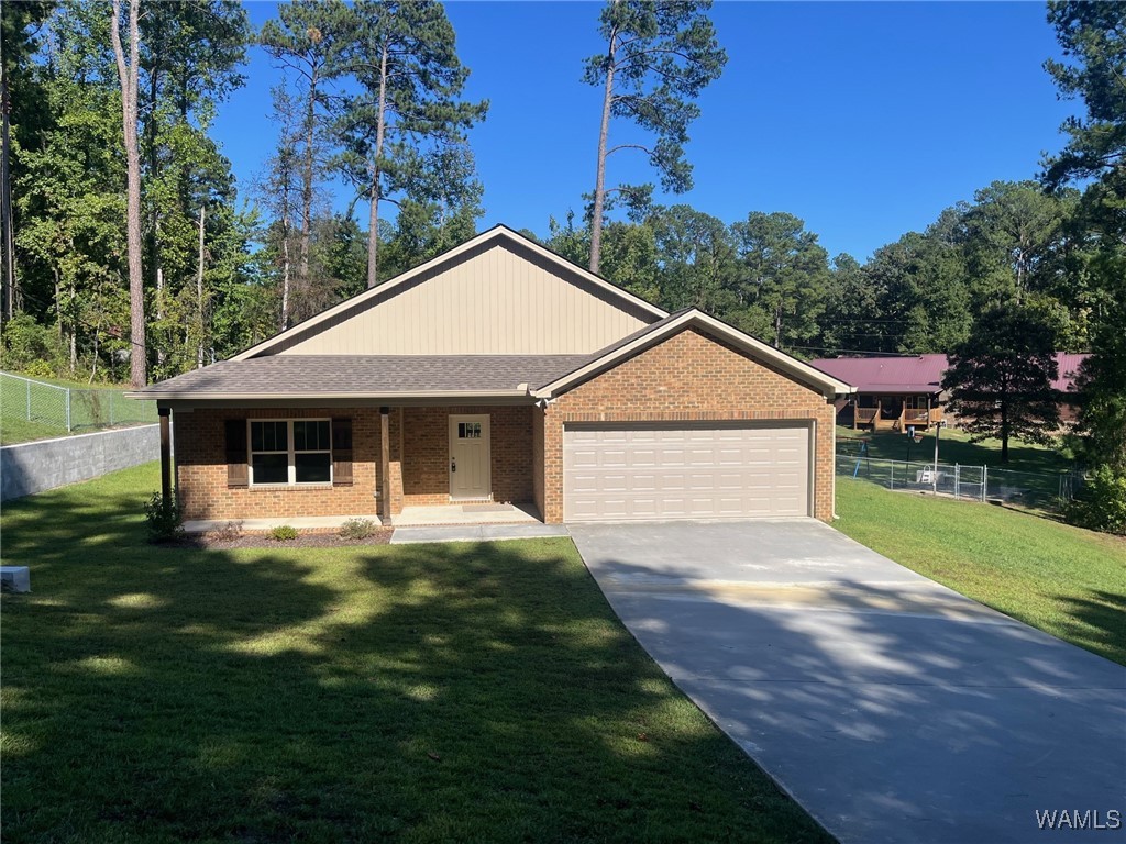 Maple Ln, Northport, AL 35473