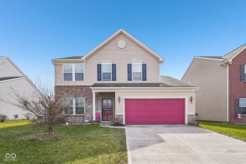 8357 Gates Corner Dr, Camby, IN, 46113-8756 | Card Image