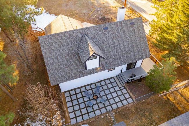 41605 Swan Dr, House other with 3 bedrooms, 2 bathrooms and 2 parking in Big Bear Lake CA | Image 25