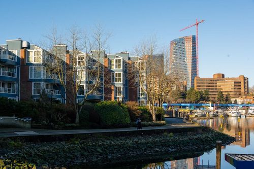 302-1502 Island Park Walk, Vancouver, BC, V6H3Z8 | Card Image