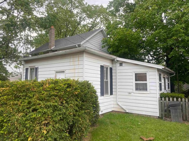 111 W 3 Rd St, House other with 3 bedrooms, 2 bathrooms and null parking in Rochester IN | Image 7