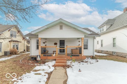 228 Shaw St, Plainfield, IN, 46168-1552 | Card Image