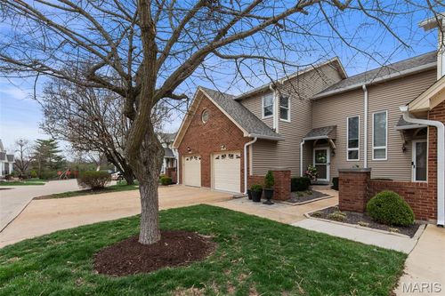 16176 Lea Oak Ct, Chesterfield, MO, 63017-4633 | Card Image