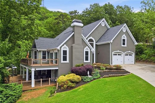 2951 Summitop Ct Ne, Marietta, GA, 30066-1632 | Card Image