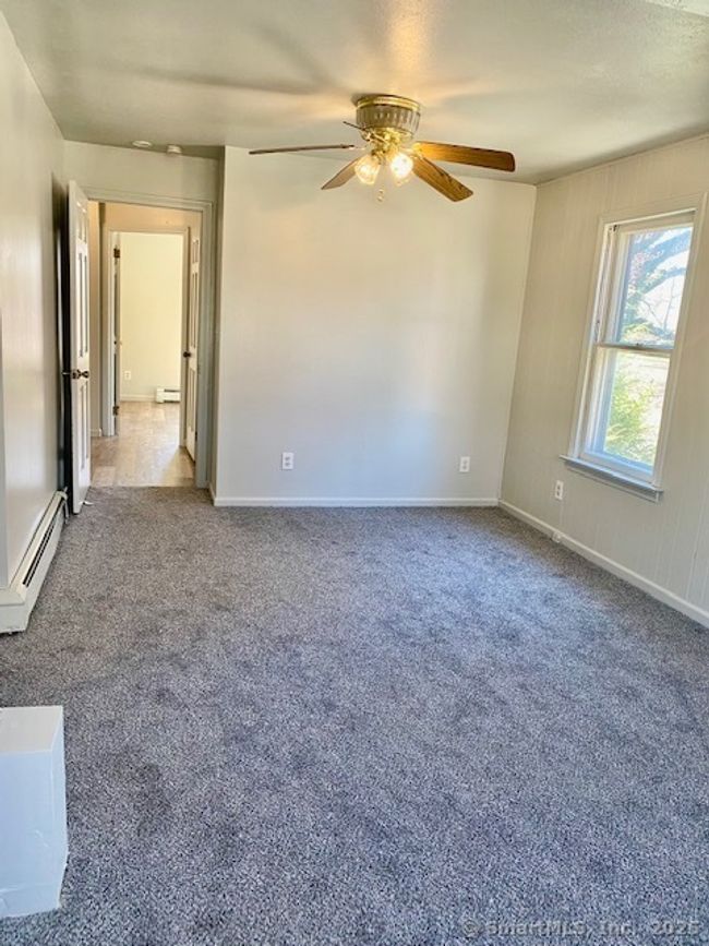 854 Burnside Ave, House other with 4 bedrooms, 2 bathrooms and 4 parking in East Hartford CT | Image 15