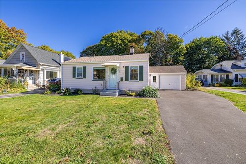 171 Lake Breeze Rd, Greece, NY, 14616-2739 | Card Image