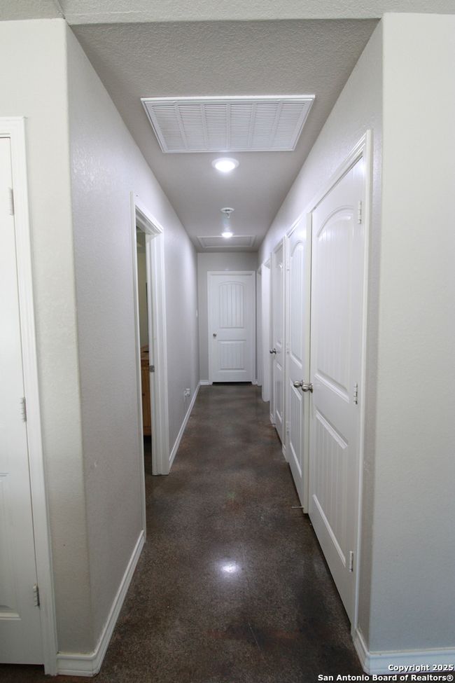 1349 Covered Wagon, House other with 3 bedrooms, 2 bathrooms and null parking in Spring Branch TX | Image 9