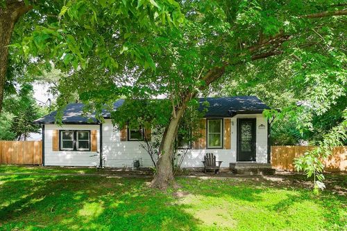 3711 N 67th St, Kansas City, KS, 66104-1021 | Card Image