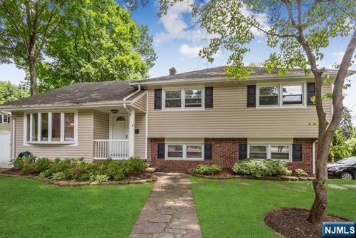 6 Clark Pl, Tenafly, NJ, 07670-1606 | Card Image