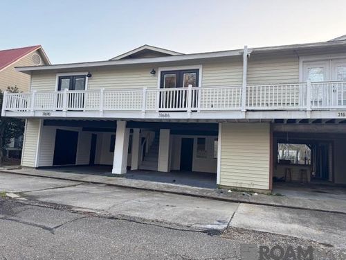31690-31690 River Pines Dr, Springfield, LA, 70462-8886 | Card Image
