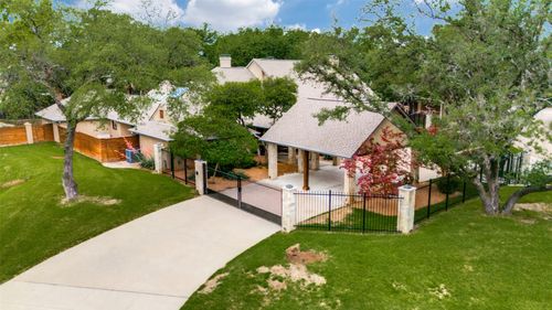 17515 River Hill Drive, Dallas, TX, 75287 | Card Image