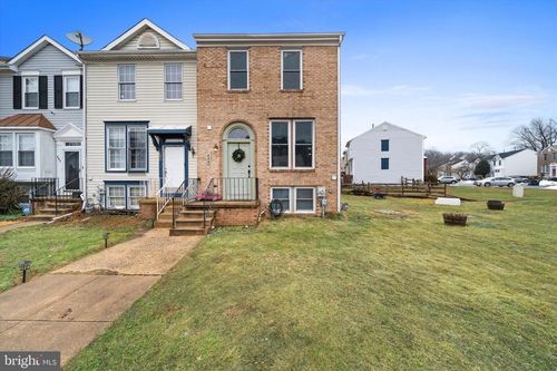 688 Corsica Ave, BEAR, DE, 19701-2549 | Card Image