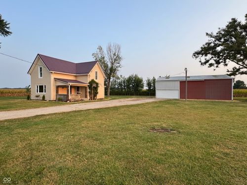 1724 E 1000 S, Kingman, IN, 47952-8036 | Card Image
