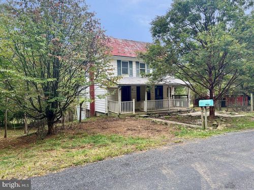 14035 Brown Rd, SMITHSBURG, MD, 21783-9211 | Card Image