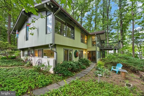 1048 Beaumont Rd, BERWYN, PA, 19312-2041 | Card Image