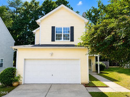 2916 Smooth Stone Trl, Raleigh, NC, 27610-3697 | Card Image