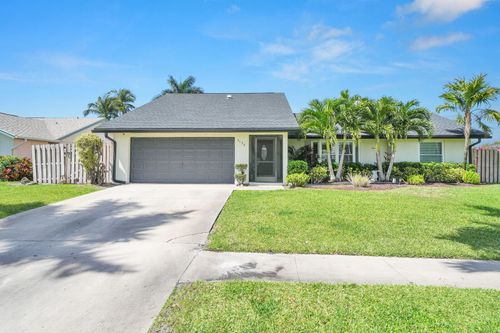 5154 Woodstone Cir E, Greenacres, FL, 33463-5820 | Card Image