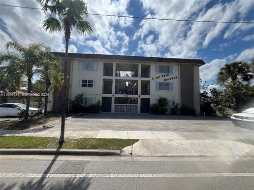 apt-11-348 S Federal Hwy, Dania Beach, FL, 33004-4150 | Card Image