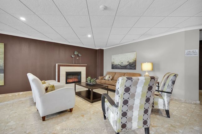 503 - 500 Talbot St, Condo with 2 bedrooms, 2 bathrooms and null parking in London ON | Image 5
