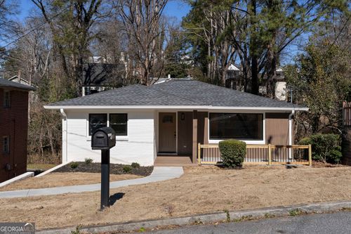1471 Eason St Nw, Atlanta, GA, 30314-2101 | Card Image